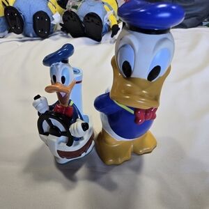 Donald Duck Cup And Bank